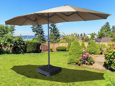 Utilitas duplex postesque patio umbellae.