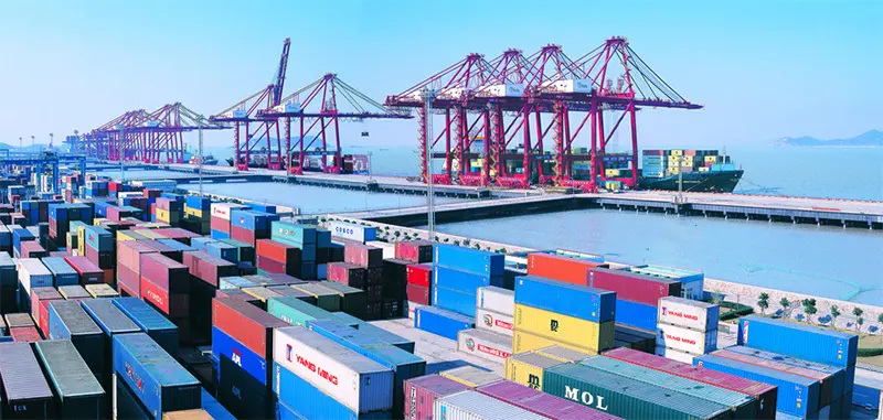 Alte scribe duos continuos menses! Peculiaris actio Ningbo portus promovendi commercium crucis limitem consecutus est effectus practicus