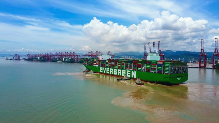 Ningbo Zhoushan Portus coniungitur cum maxima continens nave Changyi . mundi