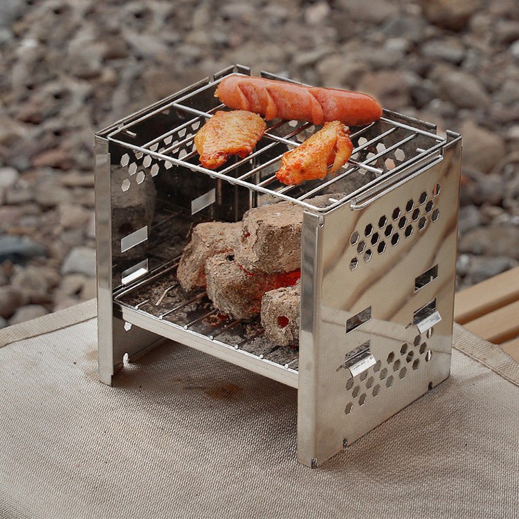 Castra BBQ camini turibulum