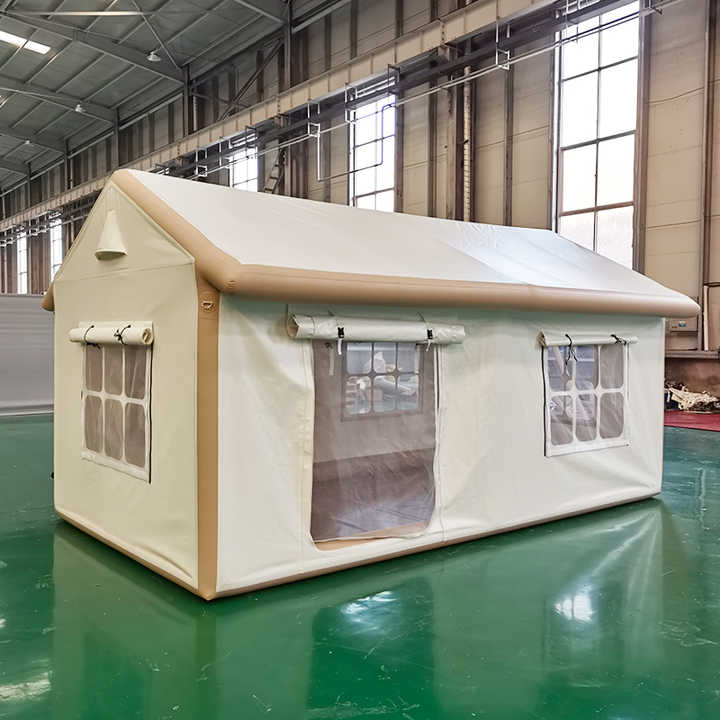 Inflatable castra domus tentorium