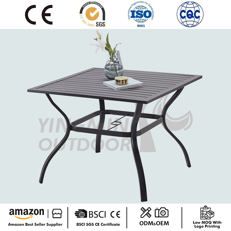 Patio Outdoor Triclinium