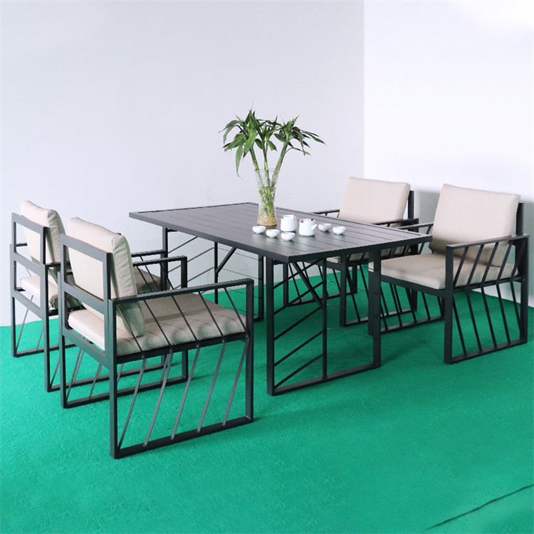 Newest V-Piece Outdoor Triclinium Set